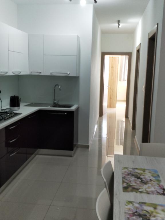 Sunstone Court Appartement St. Paul's Bay Buitenkant foto
